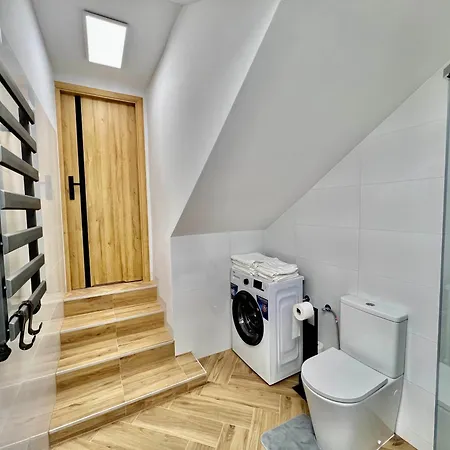 Pod Wiatrakiem Apartment *
