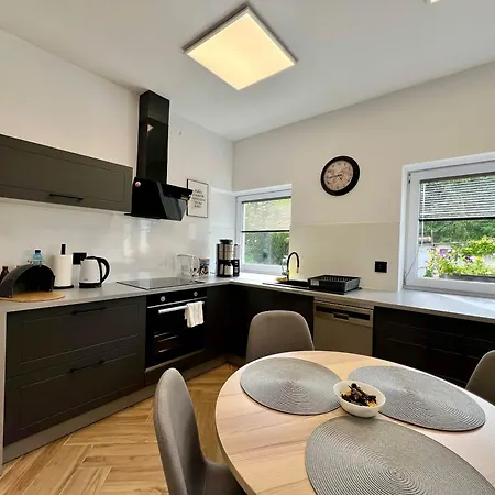 Pod Wiatrakiem Apartment