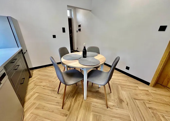 Pod Wiatrakiem Apartment